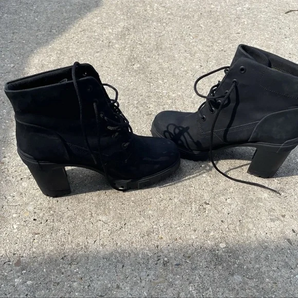 Timberland Women's Black High Heel Leather Lace Up Size 9.5 Combat Boots - Picture 4 of 9